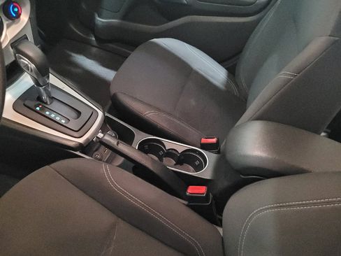 Used 2019 Ford Fiesta SE image 26