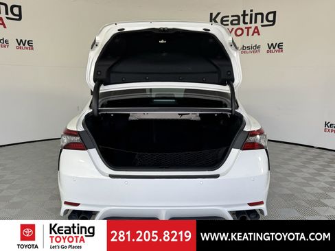 Certified 2022 Toyota Camry XSE w/ Navigation Package FWD image 19