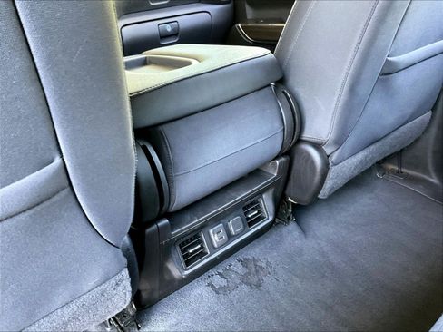 Used 2019 Chevrolet Silverado 1500 LT w/ All-Star Edition AWD/4WD image 11