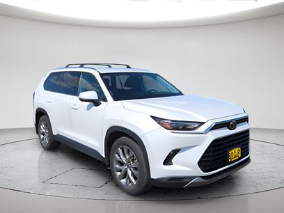 Used 2024 Toyota Grand Highlander AWD Hybrid