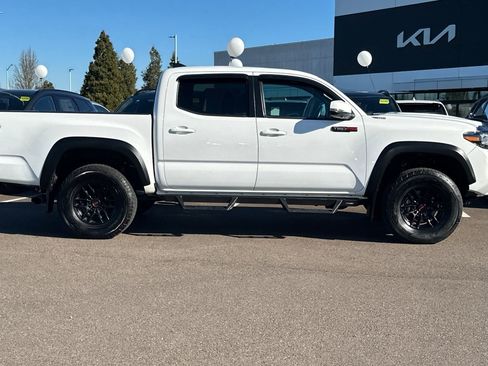 Used 2021 Toyota Tacoma TRD Pro image 3