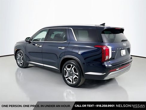 Used 2024 Hyundai Palisade Limited image 7