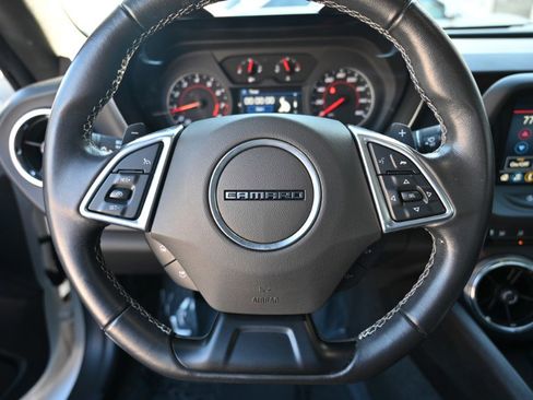 Used 2022 Chevrolet Camaro LT w/ Technology Package image 17