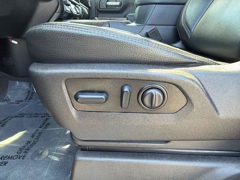 Used 2023 GMC Sierra 2500 Denali w/ Technology Package AWD/4WD image 14