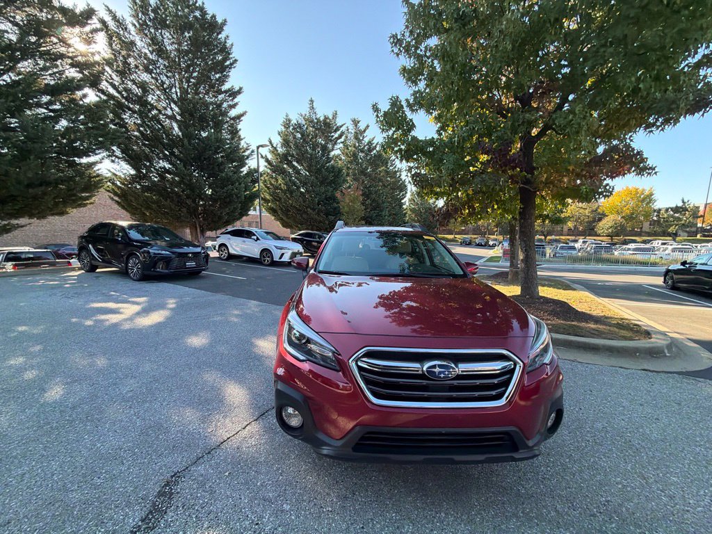 Used 2018 Subaru Outback 2.5i Limited AWD/4WD image 4