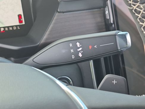 New 2026 GMC Acadia Denali w/ Super Cruise Package FWD image 17