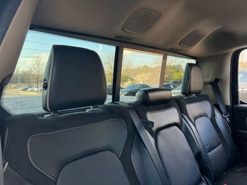 Used 2020 RAM 1500 Laramie image 32