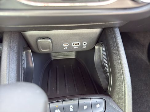 Used 2023 Chevrolet TrailBlazer LT w/ Convenience Package image 20