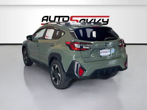 Used 2024 Subaru Crosstrek 2.5i Limited w/ Crosstrek Mirror Package AWD/4WD image 5