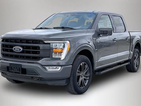 Used 2021 Ford F150 Lariat image 2