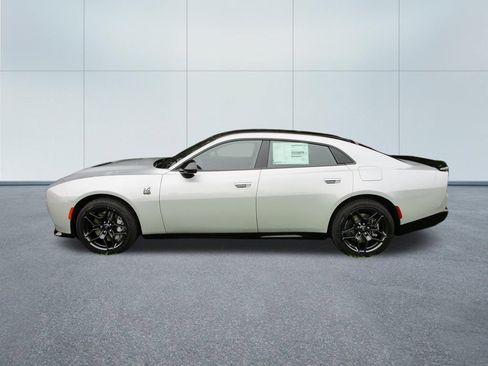 New 2026 Dodge Charger Scat Pack w/ Blacktop Package AWD/4WD image 3