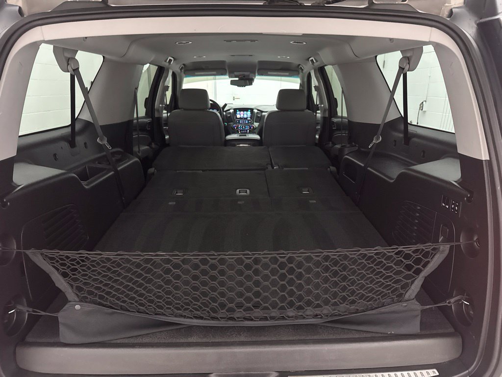 Used 2019 Chevrolet Suburban LT w/ LT Signature Package AWD/4WD image 9