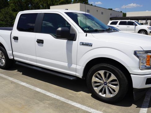 Used 2018 Ford F150 XL w/ Equipment Group 101A Mid RWD image 3