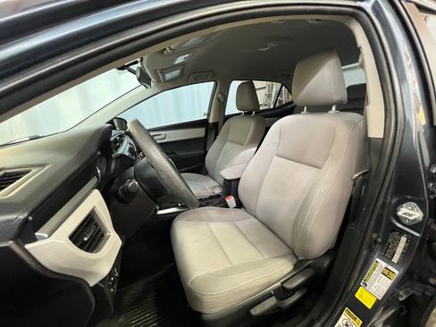 Used 2016 Toyota Corolla LE image 10