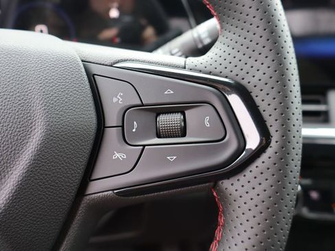 New 2026 Chevrolet Trax RS w/ Driver Confidence Package image 13