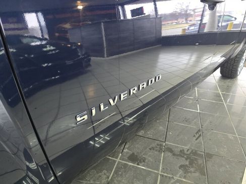 Used 2011 Chevrolet Silverado 1500 LS image 22