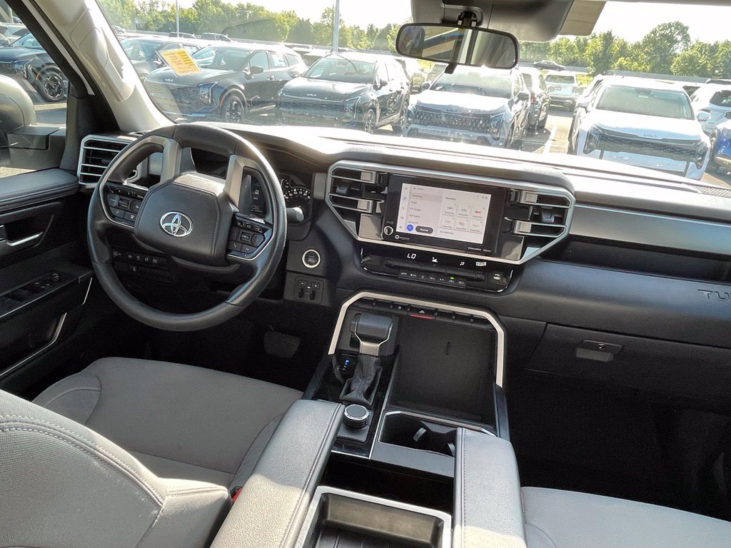 Used 2024 Toyota Tundra SR5 AWD/4WD image 17