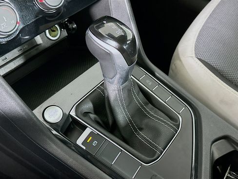 Used 2025 Volkswagen Taos S image 24