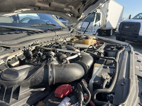 Used 2019 Ford F550 4x4 Crew Cab Super Duty image 31