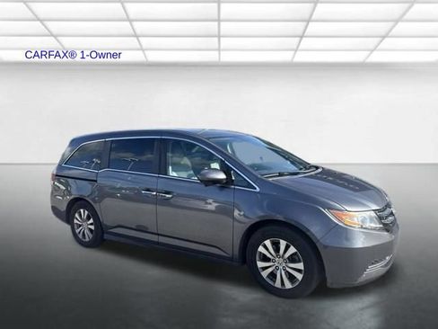 Used 2016 Honda Odyssey SE image 1