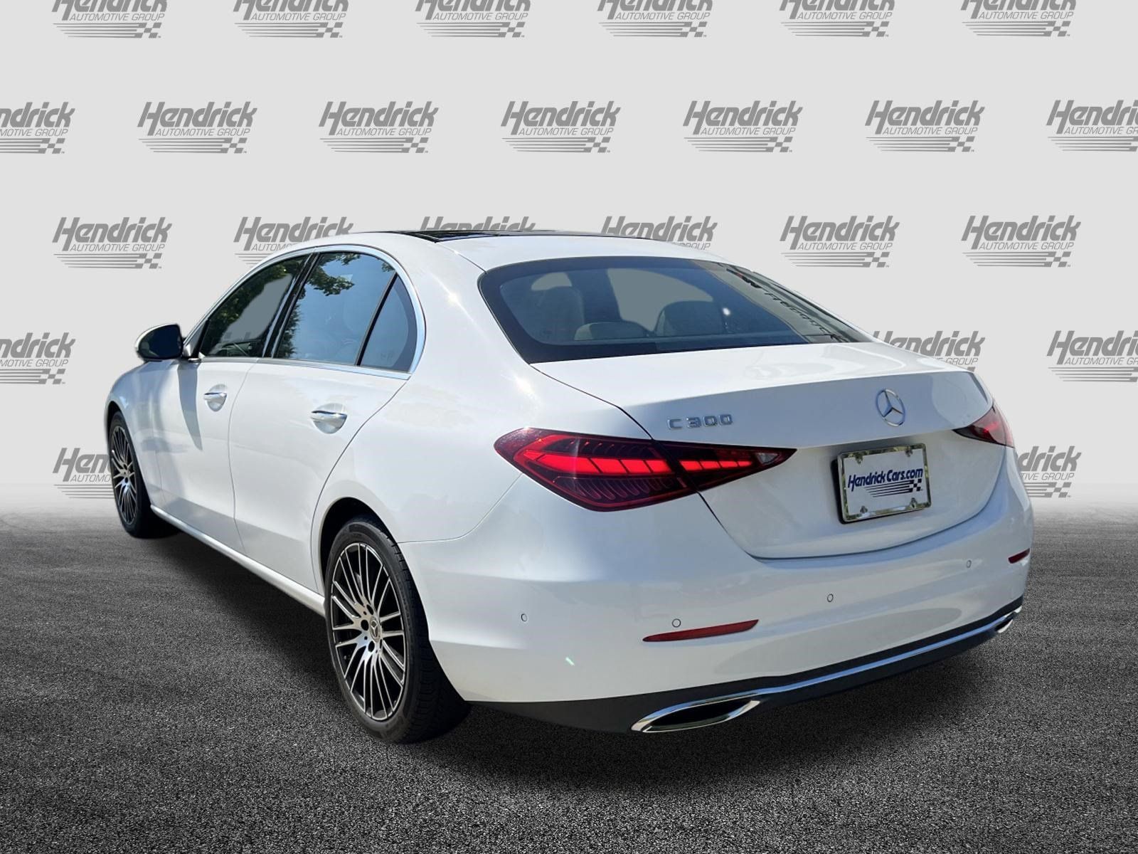 Used 2025 Mercedes-Benz C 300 Sedan image 7