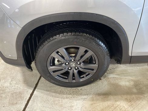 Used 2020 Honda Ridgeline Sport image 10