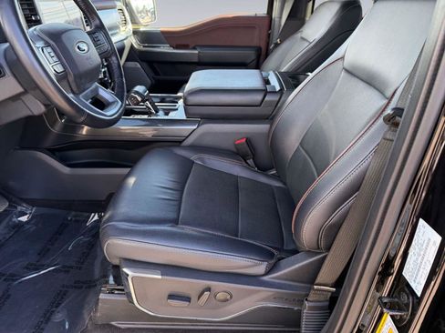 Used 2022 Ford F150 Lariat image 16