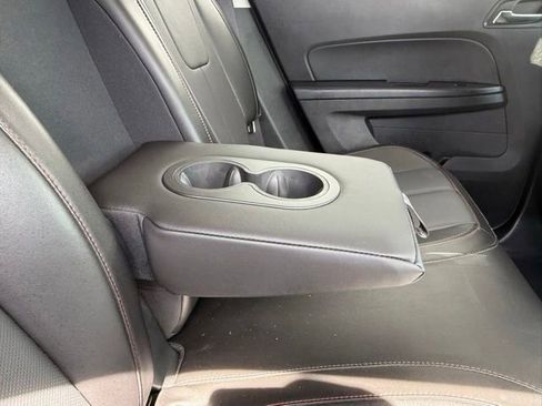 Used 2017 Chevrolet Equinox Premier w/ Enhanced Convenience Package FWD image 13