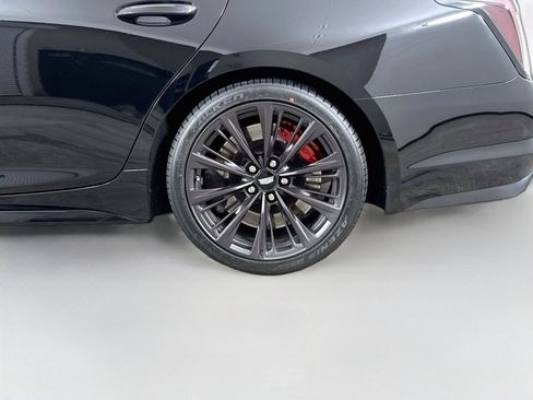 Used 2023 Cadillac CT5 V Blackwing w/ Driver Assist Package RWD image 33