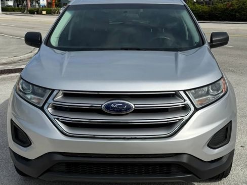 Used 2018 Ford Edge SE image 7