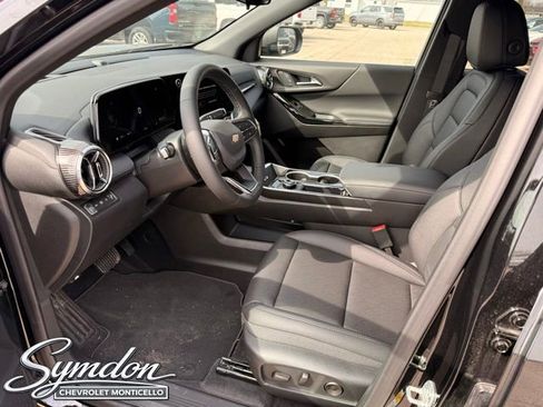 New 2026 Chevrolet Equinox LT w/ Convenience Package II image 9