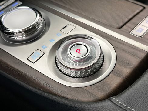 Used 2023 Genesis G80 2.5T w/ Advanced Package image 17