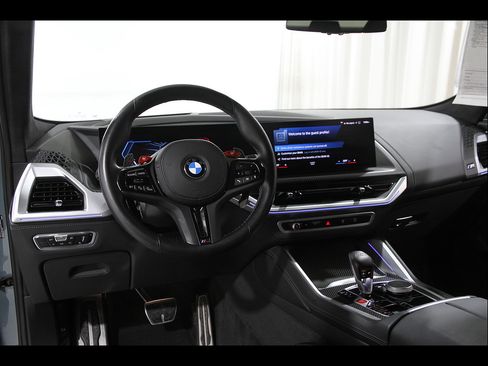 Certified 2023 BMW XM AWD/4WD image 7