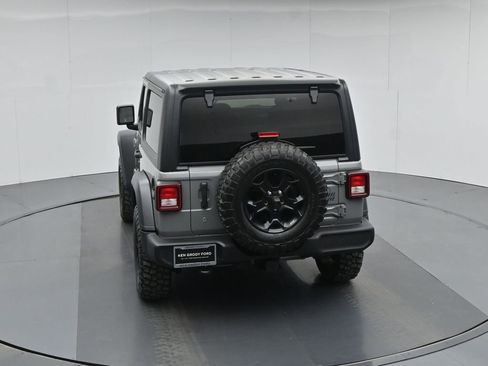 Used 2023 Jeep Wrangler Willys image 37