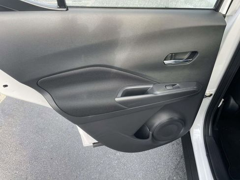 Used 2024 Nissan Kicks SV image 21