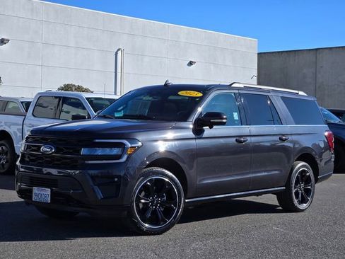 Certified 2023 Ford Expedition Max Limited image 2