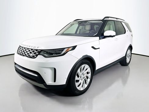 Used 2021 Land Rover Discovery S image 1