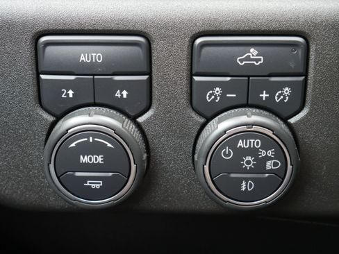 Certified 2023 Chevrolet Silverado 1500 RST AWD/4WD image 29