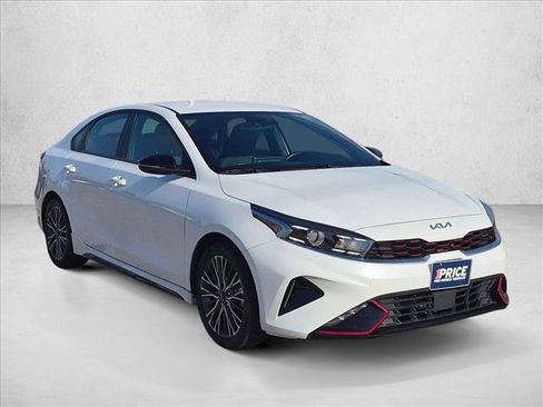 Used 2024 Kia Forte GT-Line FWD image 3