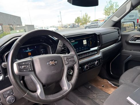 Used 2024 Chevrolet Silverado 1500 RST w/ Protection Package AWD/4WD image 8