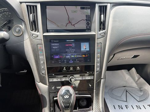 Certified 2022 INFINITI Q60 Red Sport 400 AWD/4WD image 11