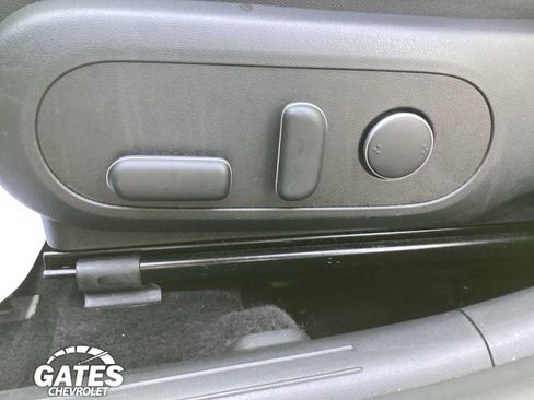 Used 2025 Hyundai Kona SEL FWD image 15