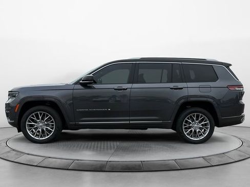 Used 2023 Jeep Grand Cherokee L Summit image 2
