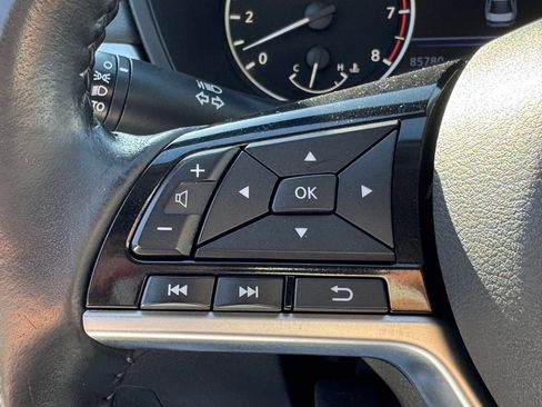 Used 2022 Nissan Altima 2.5 SV w/ SV Premium Package FWD image 24