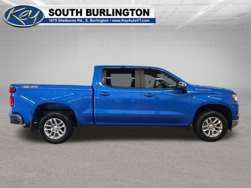 Used 2025 Chevrolet Silverado 1500 LT AWD/4WD image 7