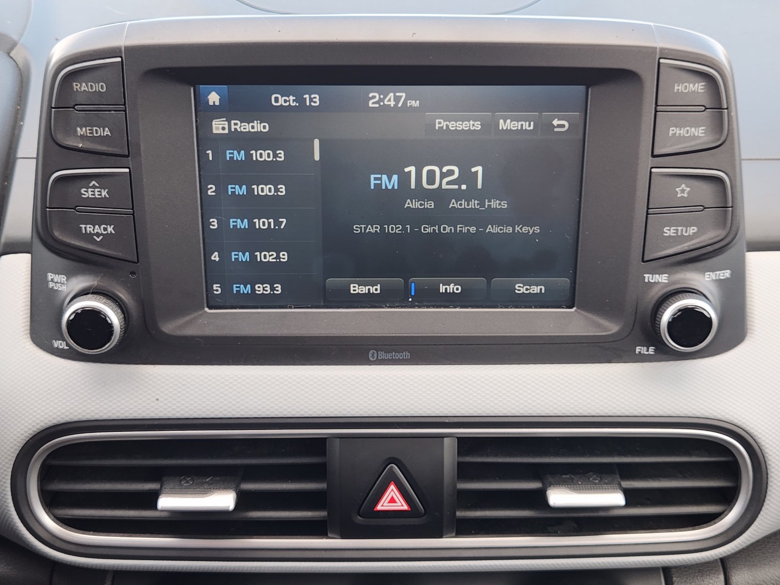 Used 2018 Hyundai Kona SE FWD image 18