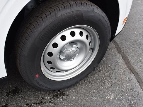 New 2025 Ford Maverick XL w/ Equipment Group 101A image 8