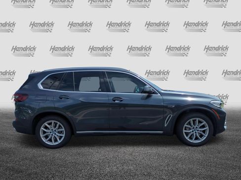 Used 2022 BMW X5 xDrive45e AWD/4WD image 11