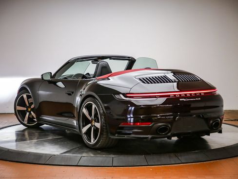 Certified 2022 Porsche 911 Carrera 4S AWD/4WD image 3