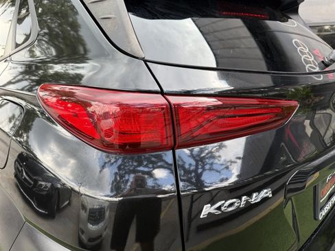 Used 2021 Hyundai Kona SEL FWD image 11